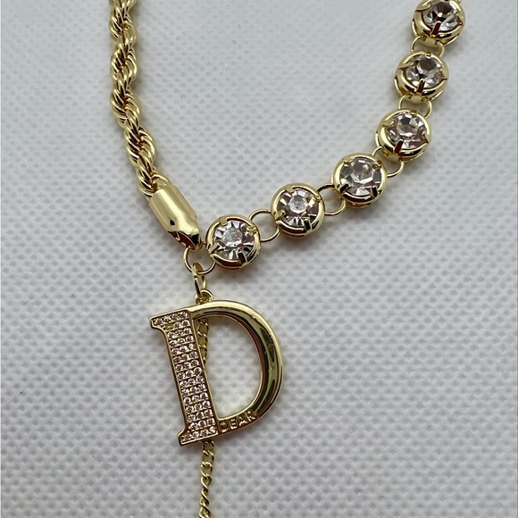 NEW! Shiny Gold Tone Drop Letter D Necklace with Cubic Zirconia Detail! - Picture 5 of 6